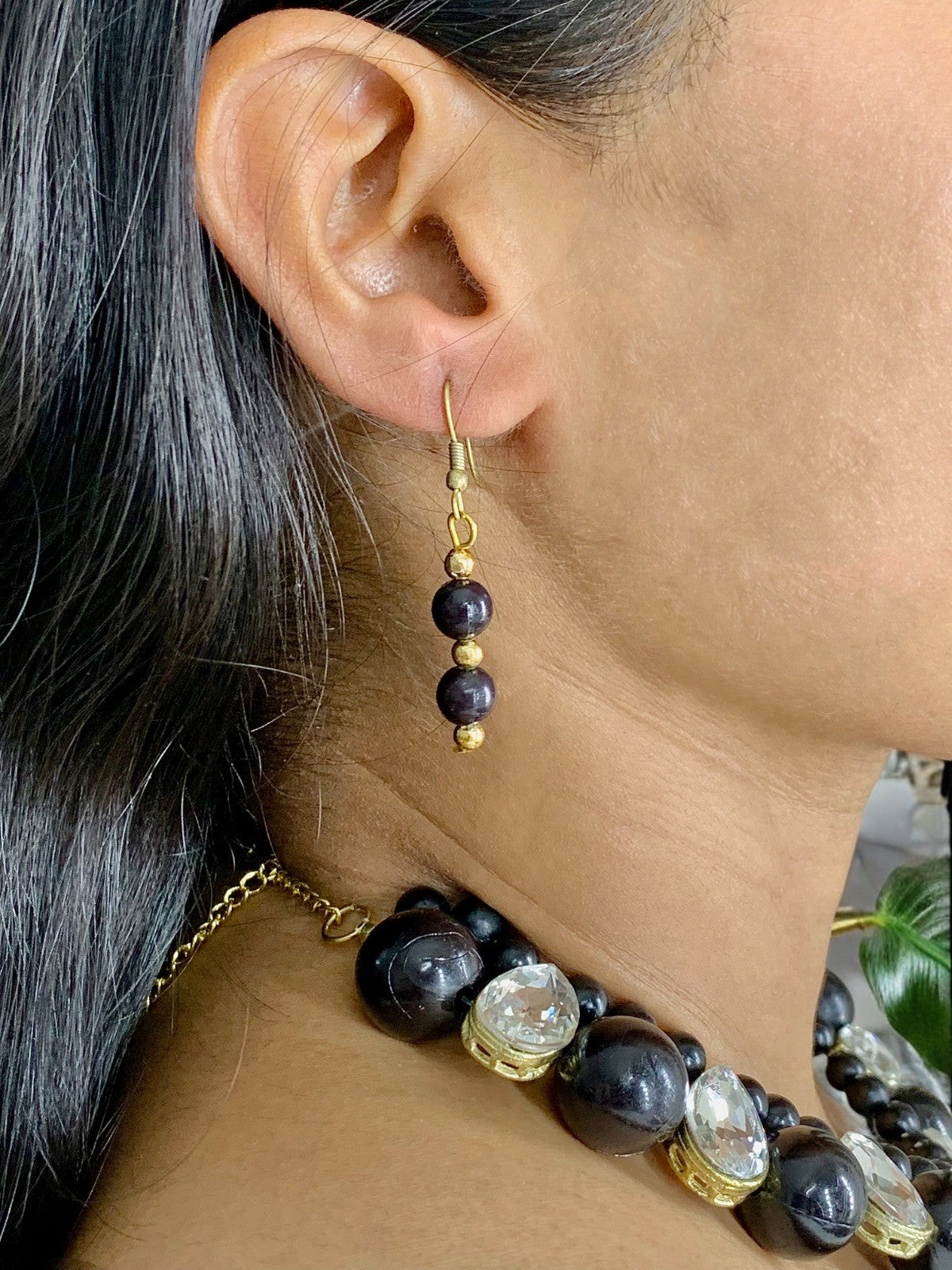 Black and White Choker Necklace Set