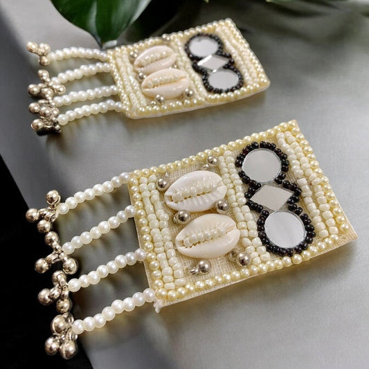 White Handbeaded Set